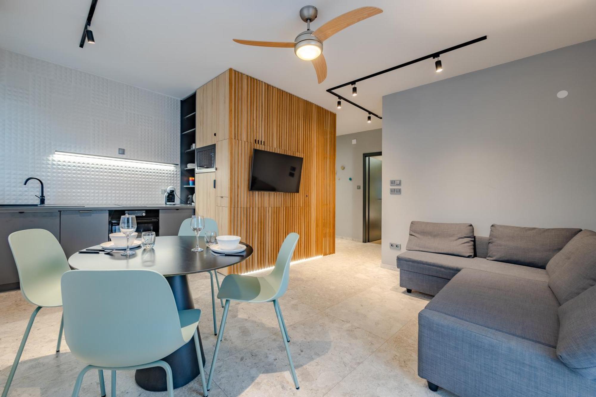 Vitorlas Wellness Apartman Siofok By Bltn Exterior foto